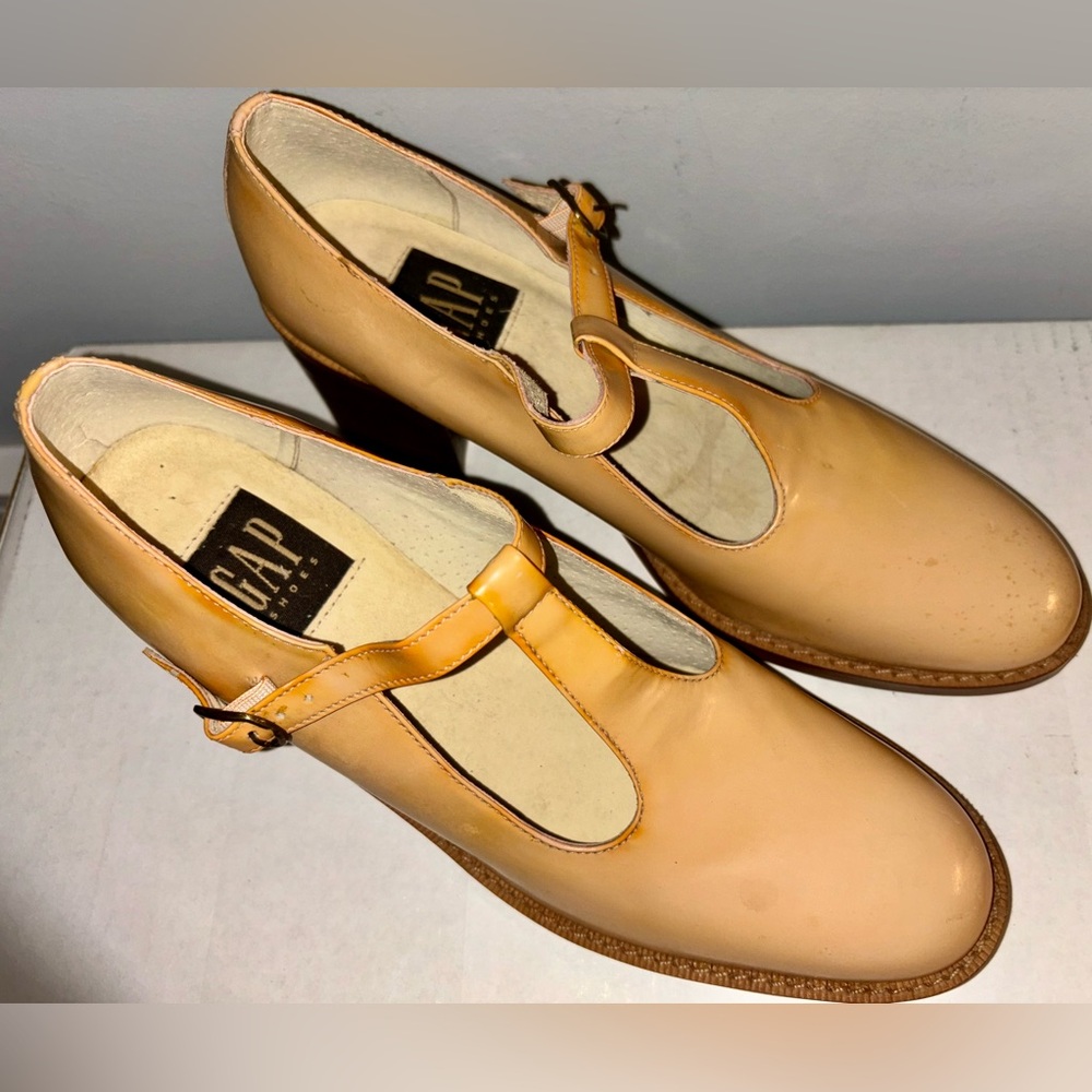 GAP SHOES Patent Tribeca T-Strap Peach Size 8 - Picture 4 of 8